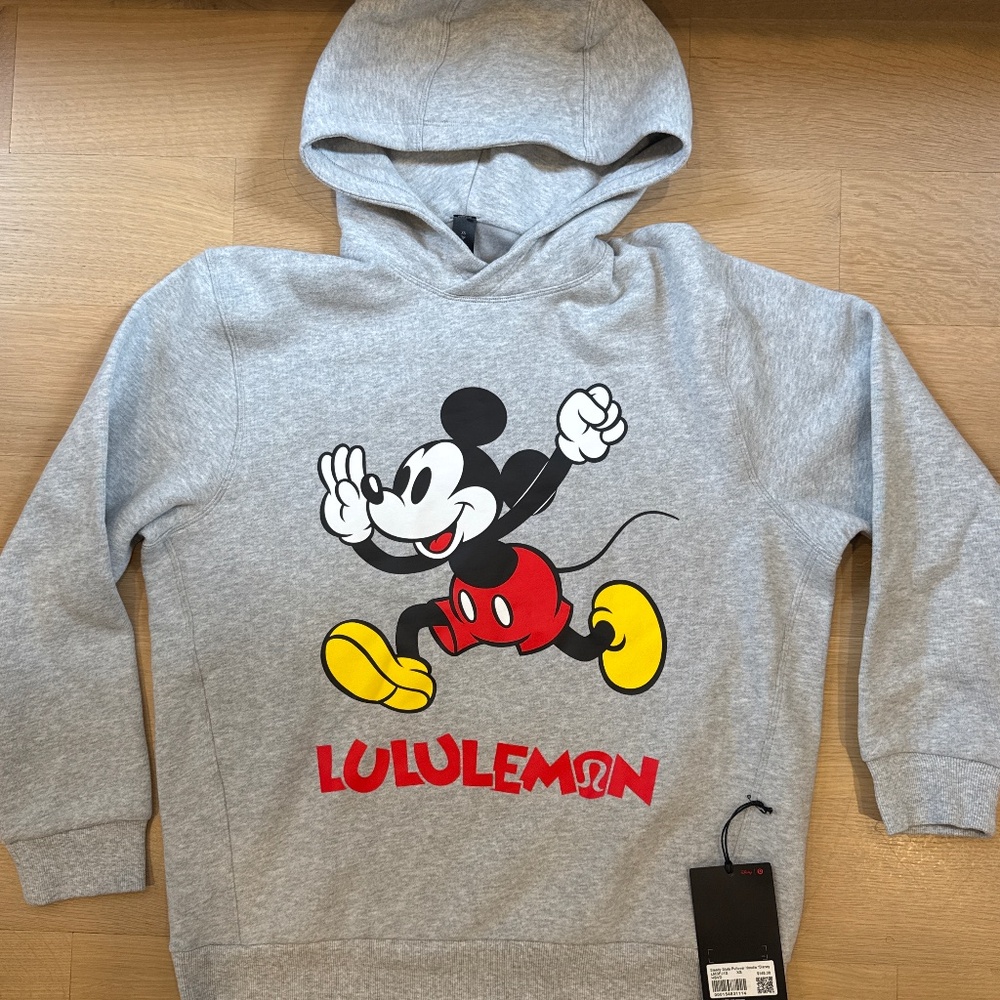 Disney | Lululemon Mickey Mouse Hoodie XS NWT